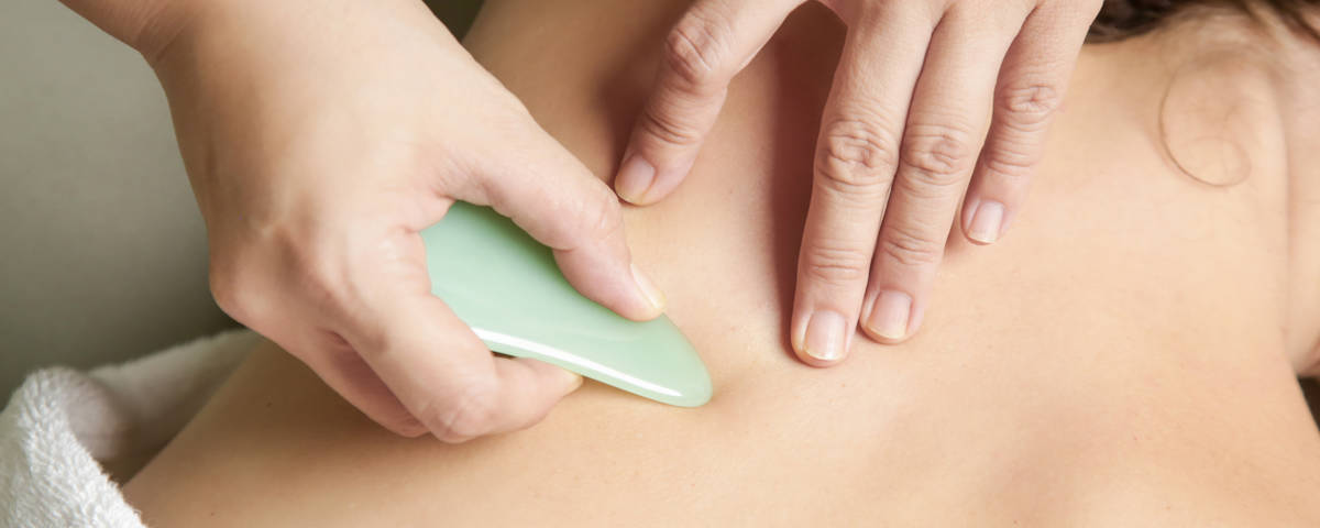 Gua Sha_iStock-1249310418
